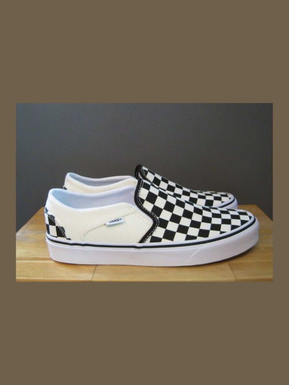 Vans Women Checkerboard Black Off White Asher Slip On Sneaker NWT in Box 6